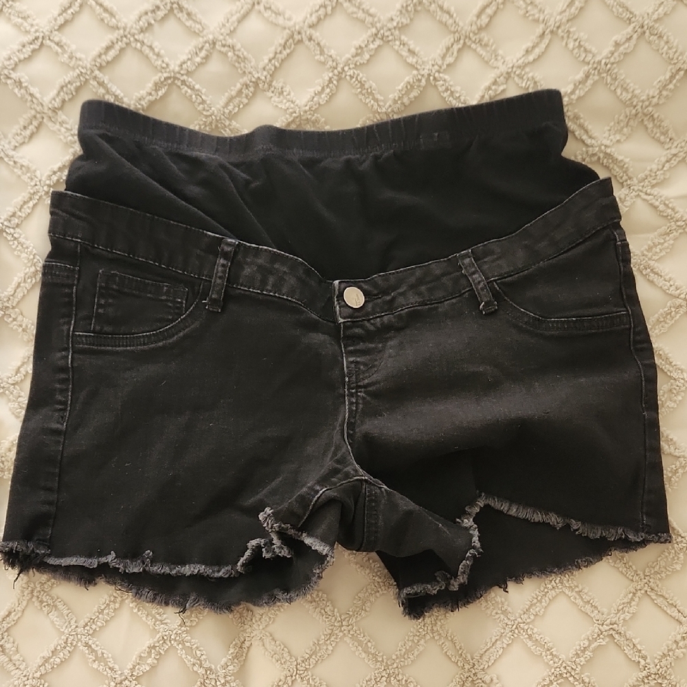 Black Maternity Shorts Size Small